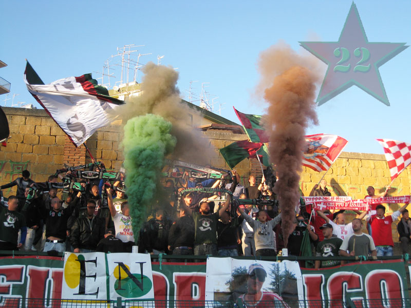 Stagione Ultras 2011-2012 - Pagina 3 419