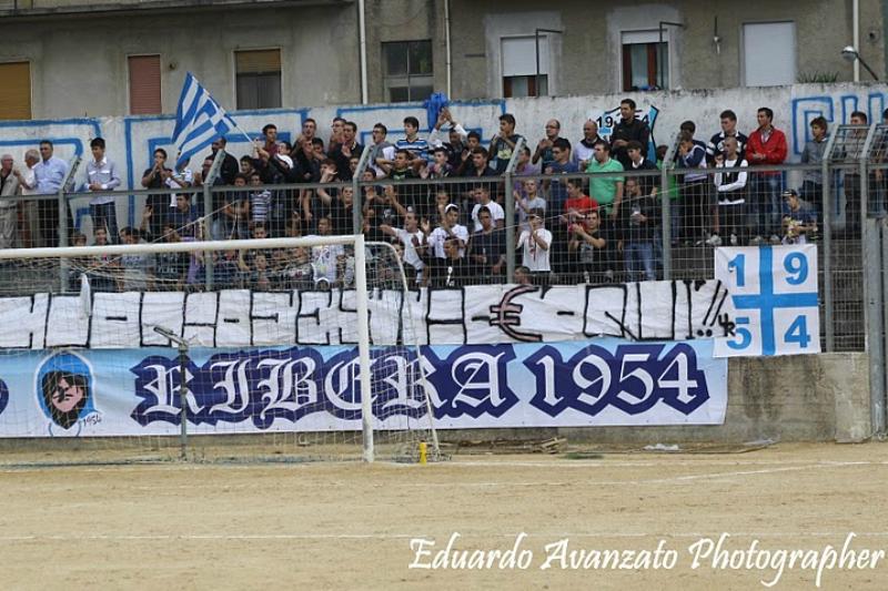 Stagione Ultras 2011-2012 - Pagina 2 713