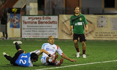 AMICHEVOLE SANCATALDESE - CATANIA - Pagina 2 Sanct11