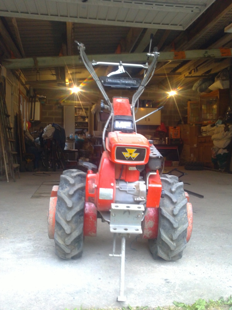 Motoculteur Massey fergusson 13072011
