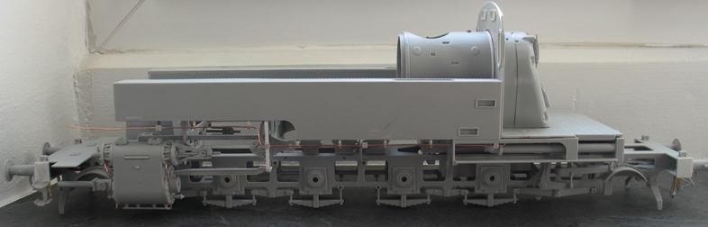 Dampflokomotive BR86 Trumpeter 1/35 "Terminé!!" - Page 2 Img_0699