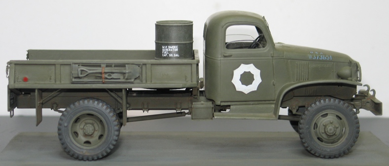 Chevrolet cargo G7107 Miniart 1/35 - Page 3 Img_1316