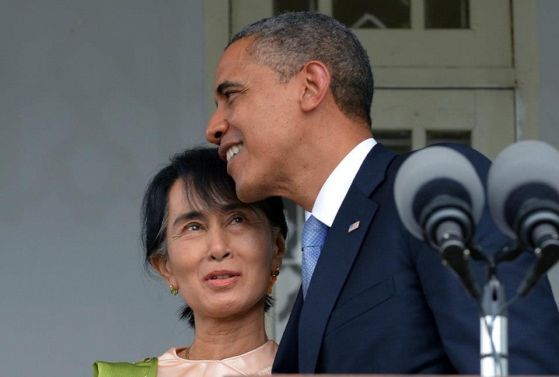 Daw Aung San Suu Kyi - Page 3 39670310