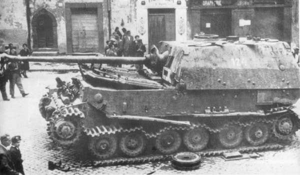 Panzerkampfwagen VI Tiger et variantes Elefan16