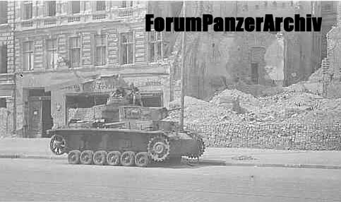 Bataille pour Berlin - Page 6 Pz_iii10