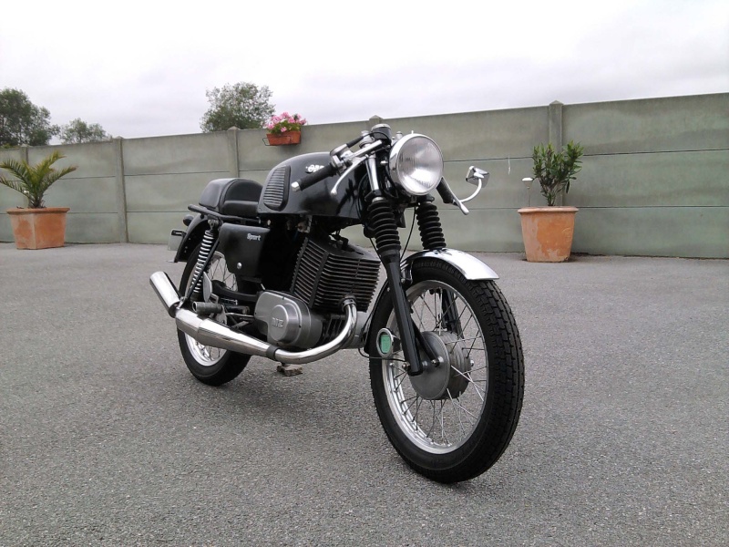  BMW R 75 rigide - Page 2 Mmmm1211