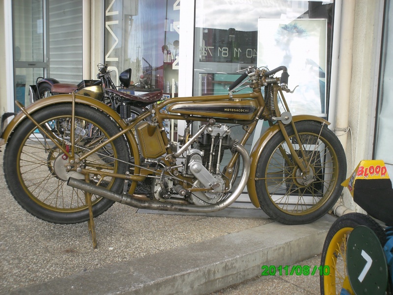 racer Triumph et autres ... Vacanc11