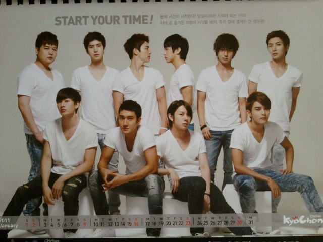 Super Junior para Kyochon Calendario 2011 B8mfoj10