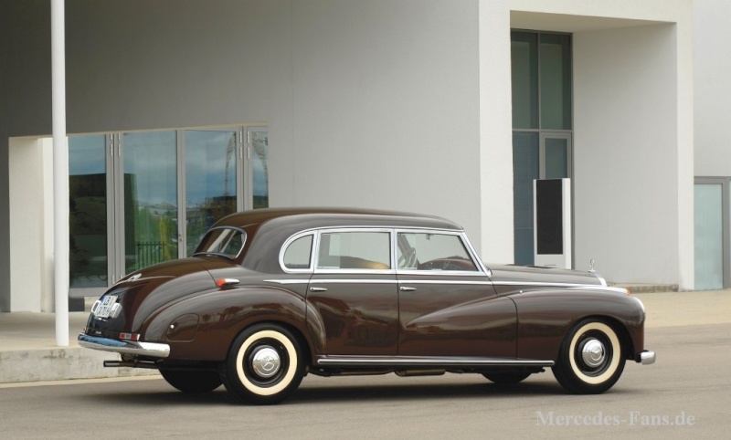 [Historique]Les Mercedes 300/300b/300c/300d (W186 W189) 1951-1962 - Page 2 002-me12