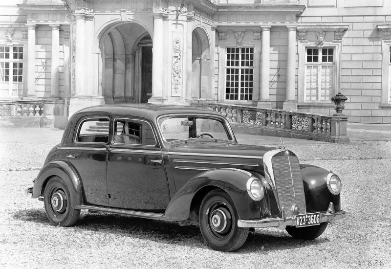 [Photos] Galerie : La Mercedes 220 (W187) 1951-1955 004-me27