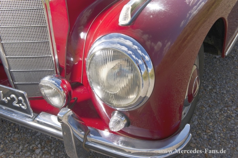 Les Mercedes-Benz 300 Coupé / Cabriolet (W188) 1952-1958 008-me15