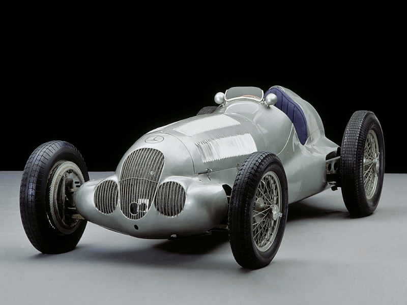 [Historique] La Mercedes W125 1937 (F1) 1937_m17