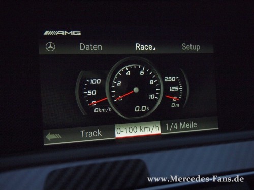  Mercedes C63 AMG Coupé Black Series - Page 2 72-mer10