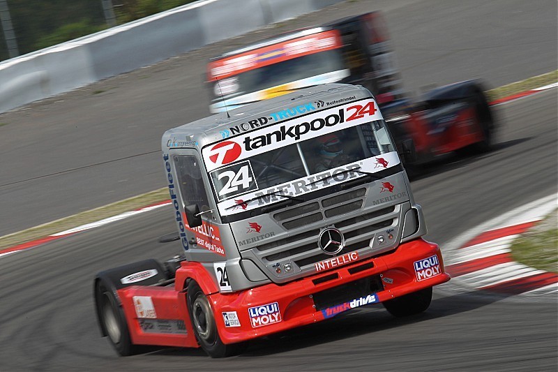 Truck Grand Prix 800-1310