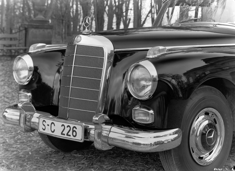 [Historique]Les Mercedes 300/300b/300c/300d (W186 W189) 1951-1962 - Page 2 8476010