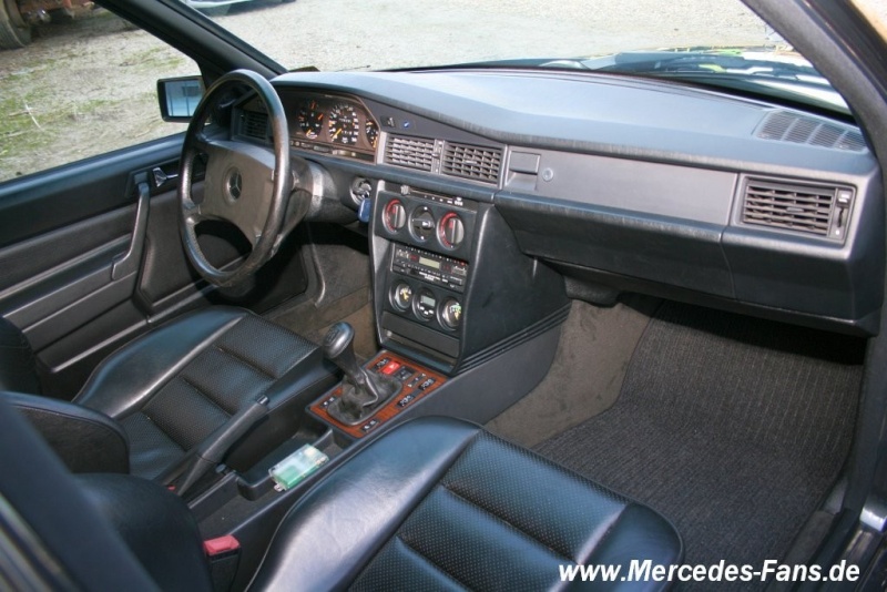 [Historique] La Mercedes 190 2.5-16 Evolution I (W201) 1989-1990  99d79712