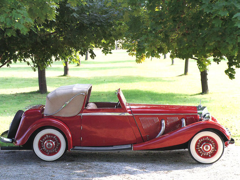 La Mercedes 500K 1935 - Page 2 Autow125