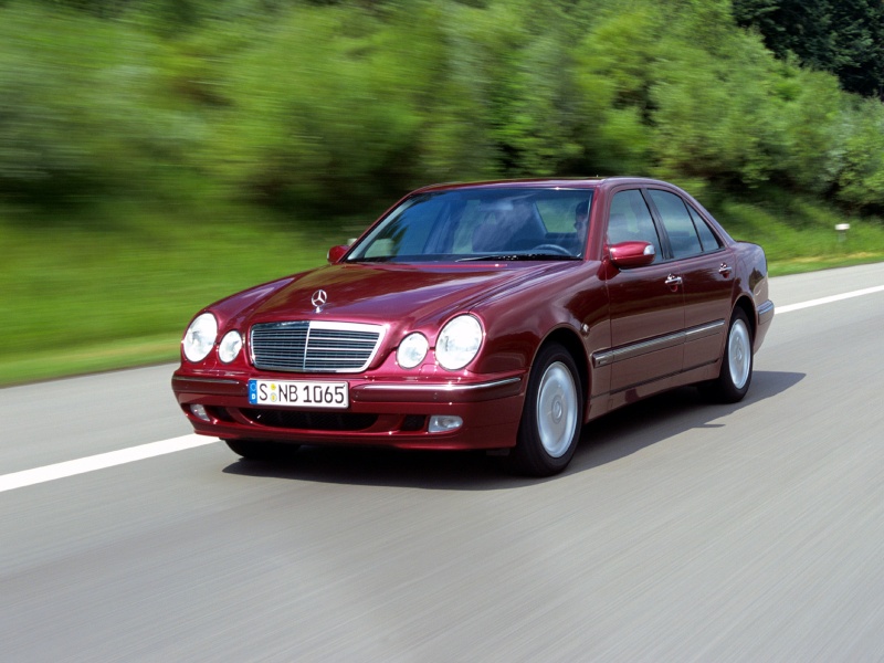[Historique] Mercedes W210 1995-2003 Autowp79