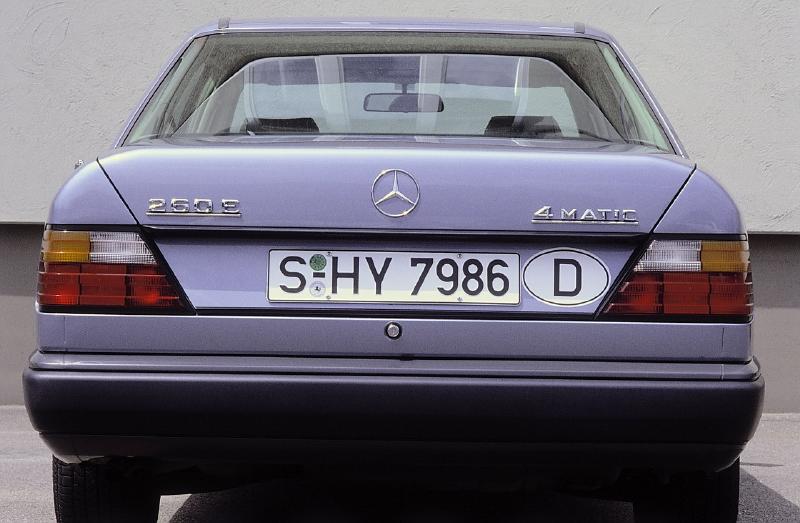 [Historique] La Mercedes W124 1984-1995 - Page 2 Febr_114