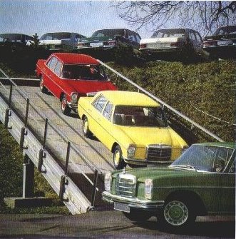 [Historique] L'évolution chez Mercedes-Benz ( W114 W115 ) Image440