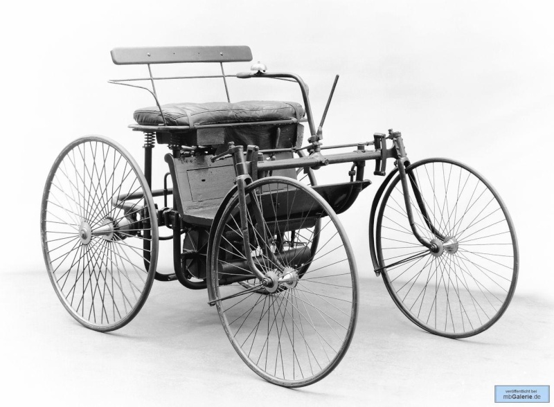 La Daimler à roues-fil "Stahlradwagen"1889 Mbga1210