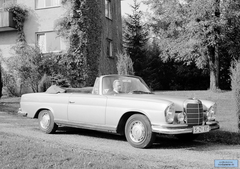 La Mercedes 220 / 250 SE Cabriolet (W111) 1965-1969 Mbga1872
