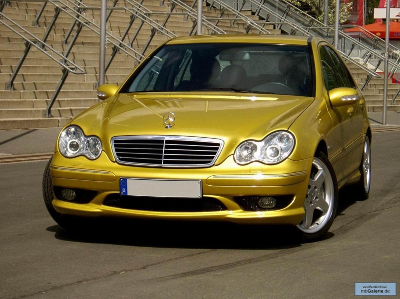 [Essai] La Mercedes C32 AMG (W203) 2001-2003 Mbgal530