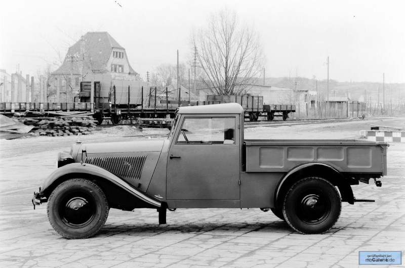 [Historique] Les Mercedes 170 (W136 et W191) 1936 - 1953  Mbgal842