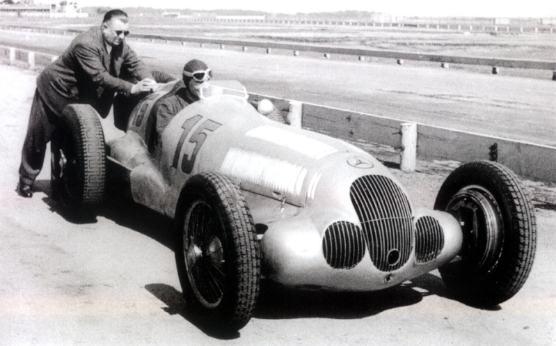 [Historique] La Mercedes W125 1937 (F1) Merc1561