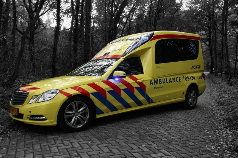 Nouvelle classe E "Ambulance" (S212) Ravu1010