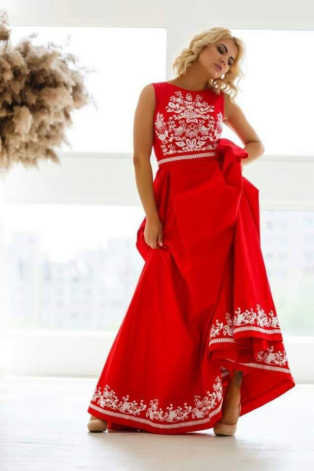 Ukrainian fashion style  47383910
