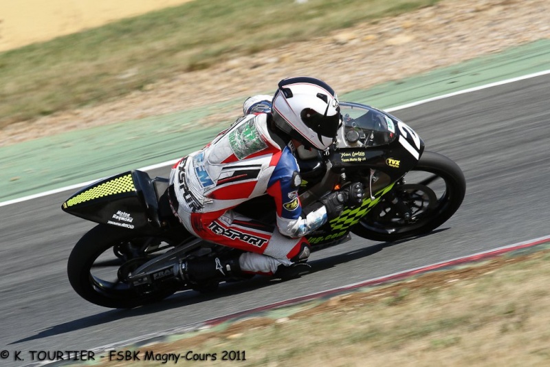 [FSBK] Magny Cours, 17 juillet 2011 - Page 5 26520010