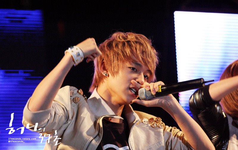 [24.05.2012] Les TEEN TOP au Festival de la Dong-A univeristé 58128210