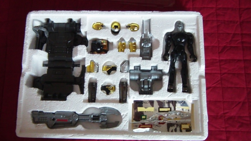 dello - Vendo la mia collezione(cavalieri dello zodiaco,robot,ghostbusters ecc) Sam_0011