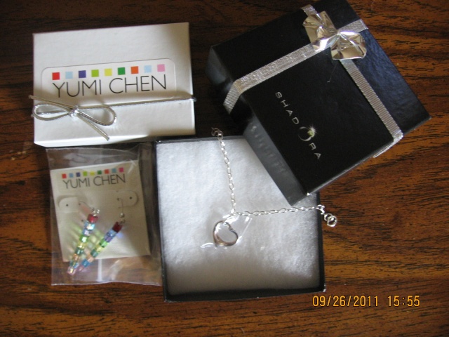 EFS Silver Bracelet & Earrings Giveaway  ($ 189.99 value) ends 10/03 00116
