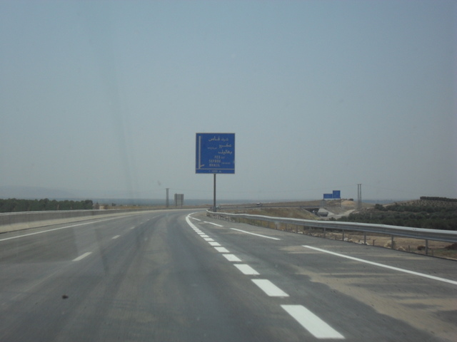 Autoroute du Maroc - Page 4 Sdc11127