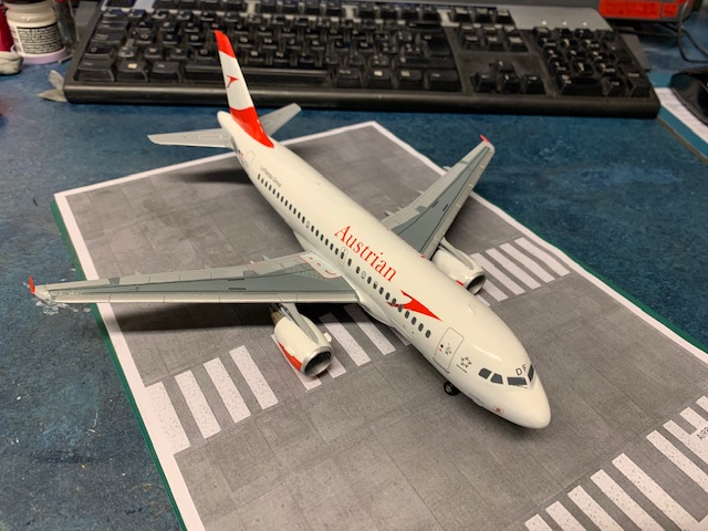 Airbus A319 Revell 1/144 Austrian Airlines OE-LDF - Page 3 Img_3515