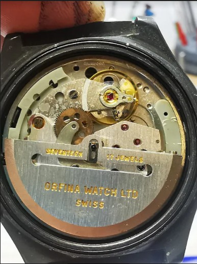 Orfina Porsche design chronomètre "Top Gun" Scree355