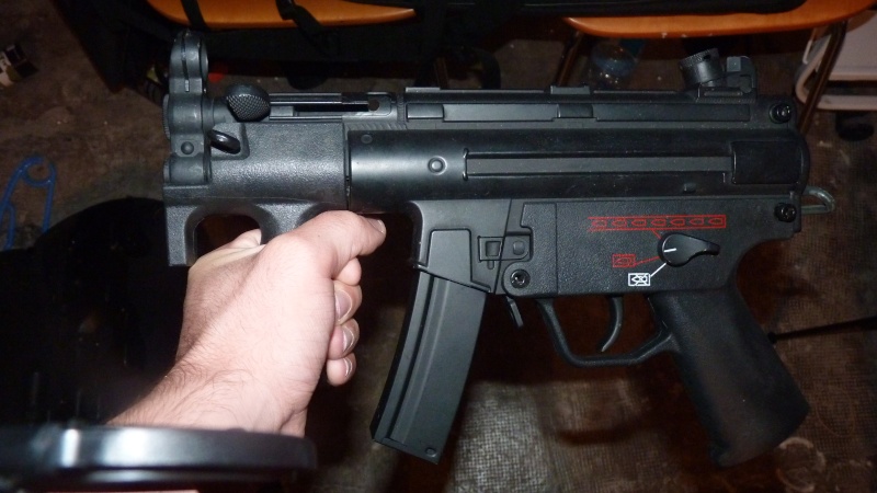 MP5 K  [CYMA] P1020914