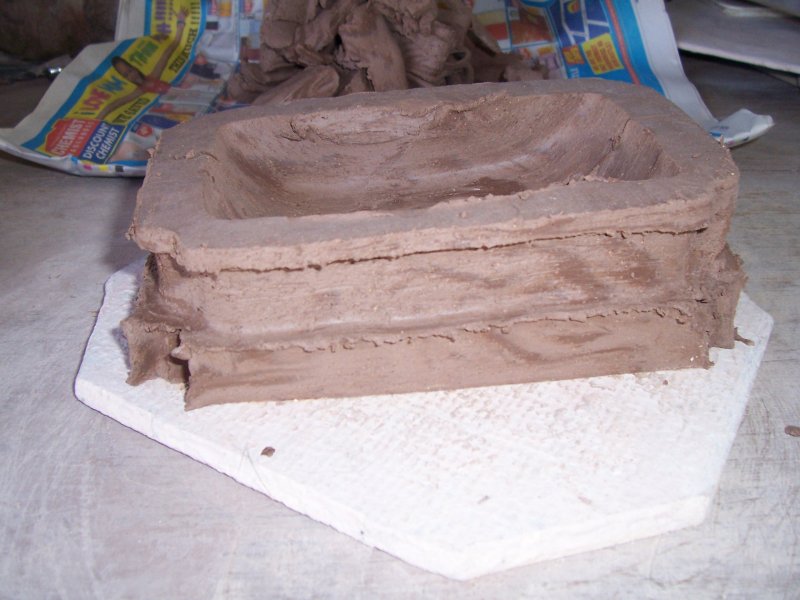 Carving a pot Step310