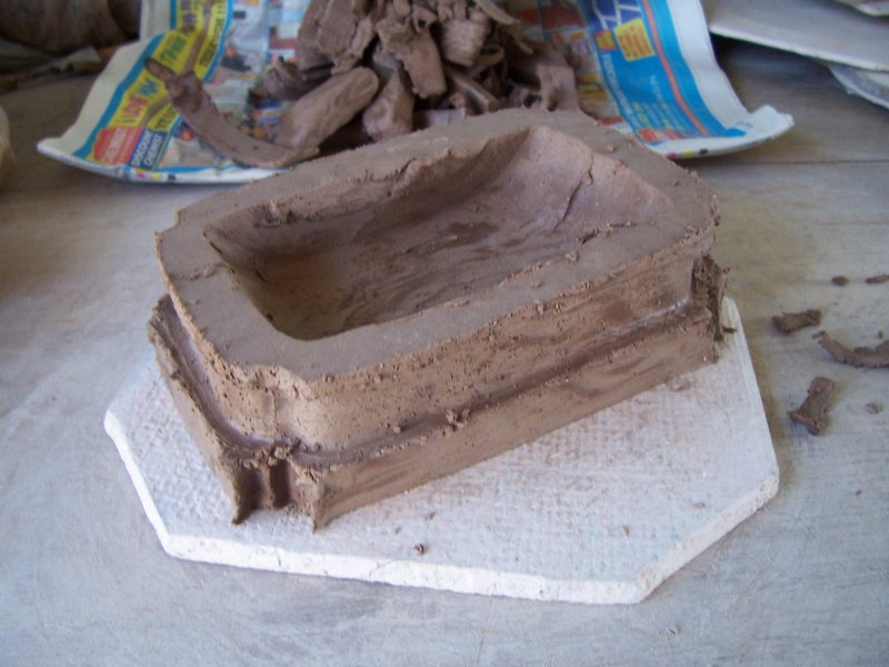 Carving a pot Step410
