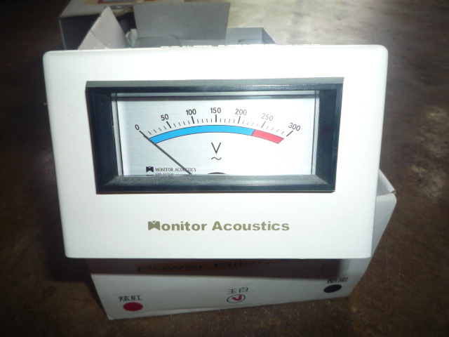 Monitor Acoustics Power Conditioner (Used) P1030213