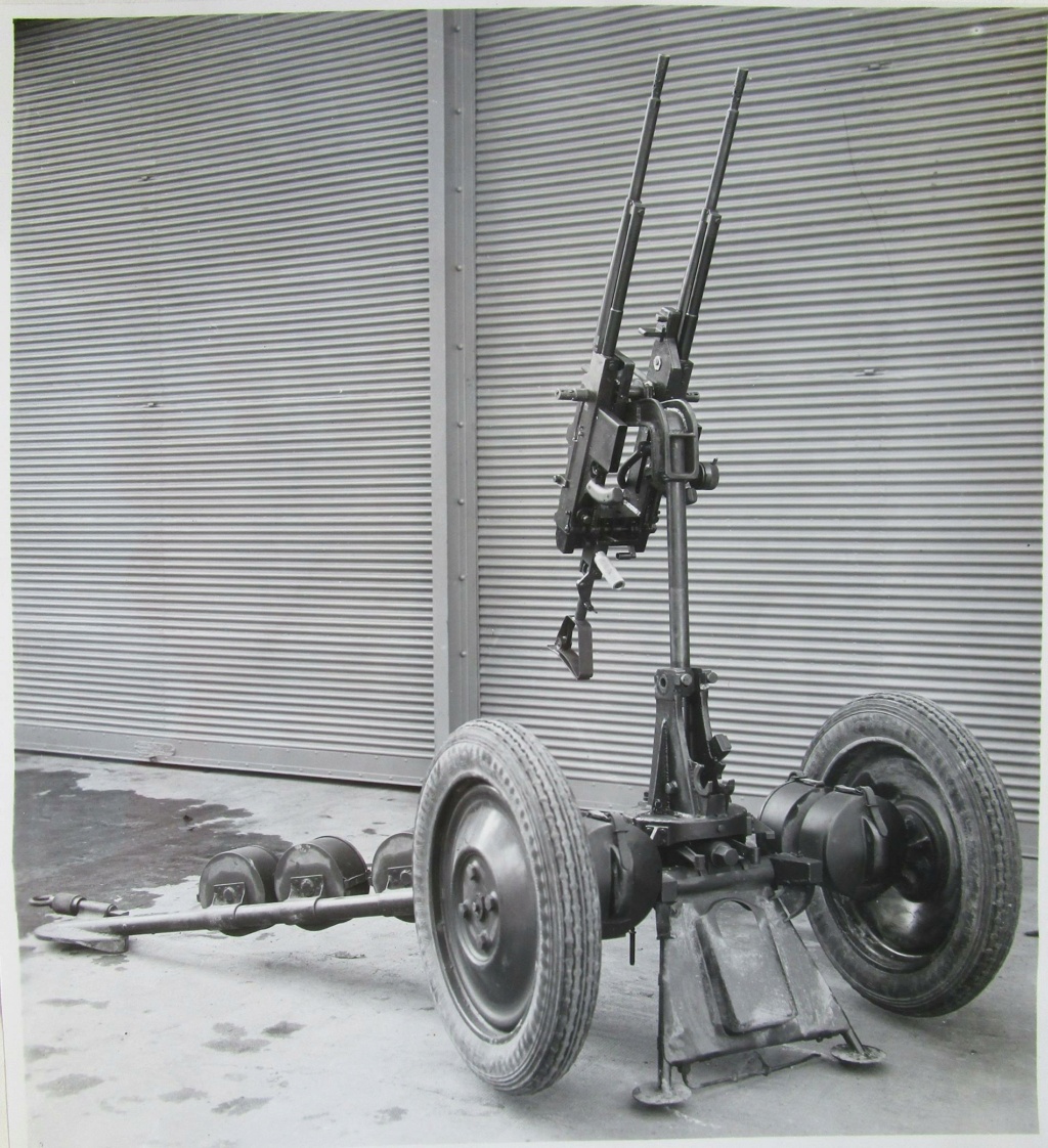 La belle carrière de la mitrailleuse de 7,5 mm MAC Mle 1931 dite "Reibel" - Page 2 Img_4924