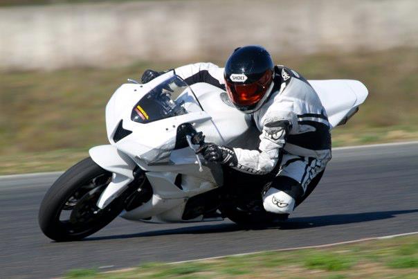 Ma nouvelle moto .... Go, go GGCOX pour 2012 ! - Page 2 Cbr20111