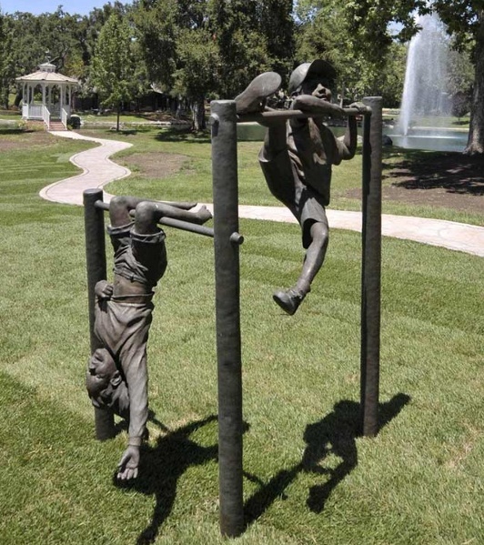 Neverland Valley Ranch - Pagina 4 Bghjbb10