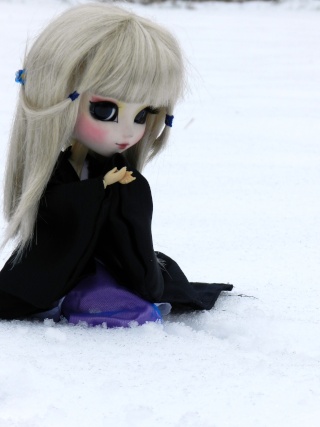 Les Pullips de Yukari-chan: [Pullip Uncanricky, Pullip Asuka, Pullip Kirsche, Pullip Kaela] - Page 3 Dscn0314