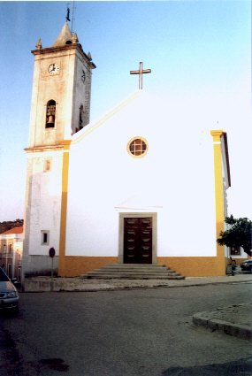 SANTIAGO DO ESCOURAL Igreja11