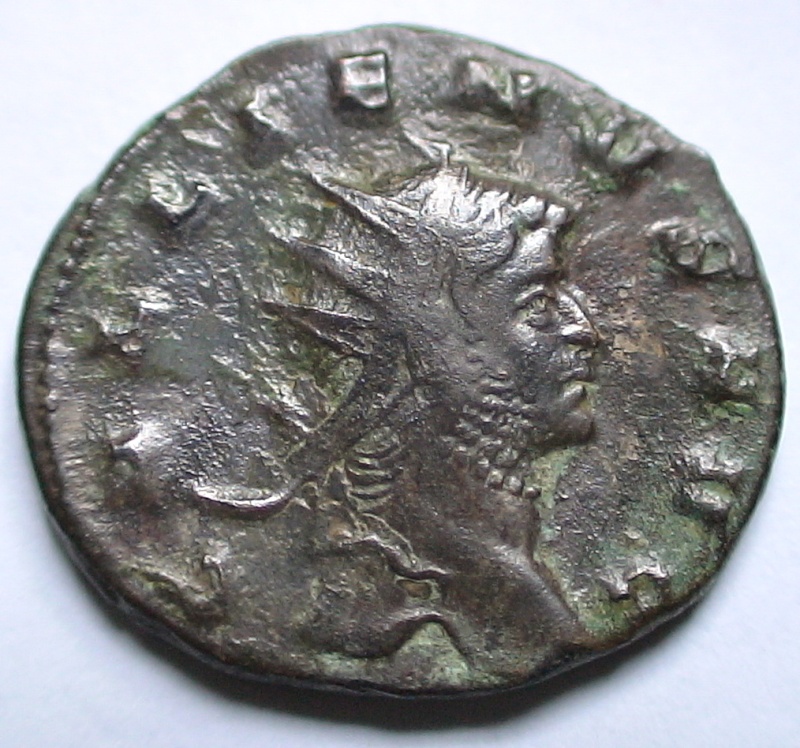 Les monnaies de Gallien à identifier   - Page 6 Dsc06998
