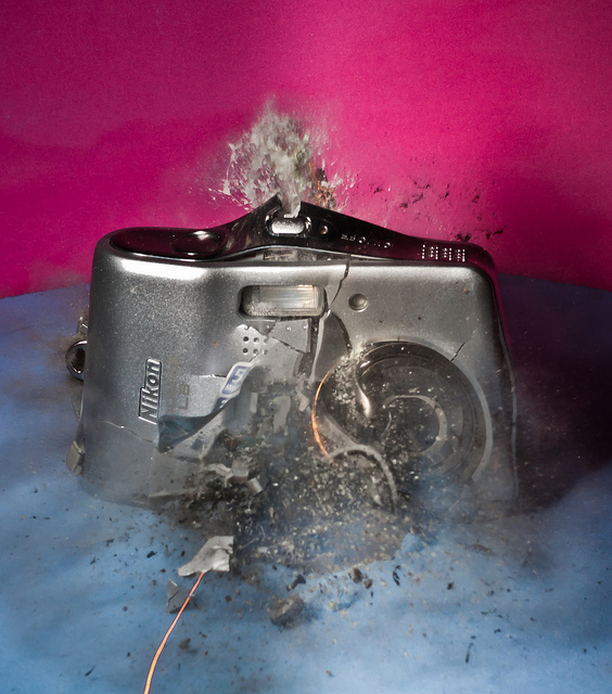 Explosion d'appareil photo L-appa10
