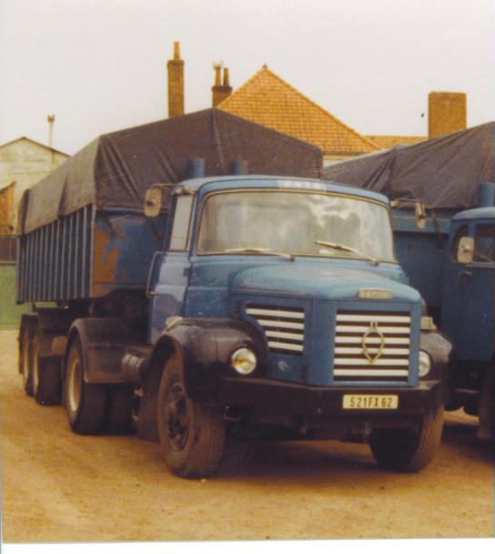 Berliet (cabine a capot) - Page 5 B1-ber12